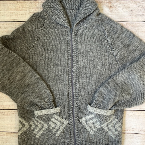 Hand Knit Cowichan Style Zip-Up Hand Knit Sweater | Gray Wool | Women’s L - Picture 3 of 6